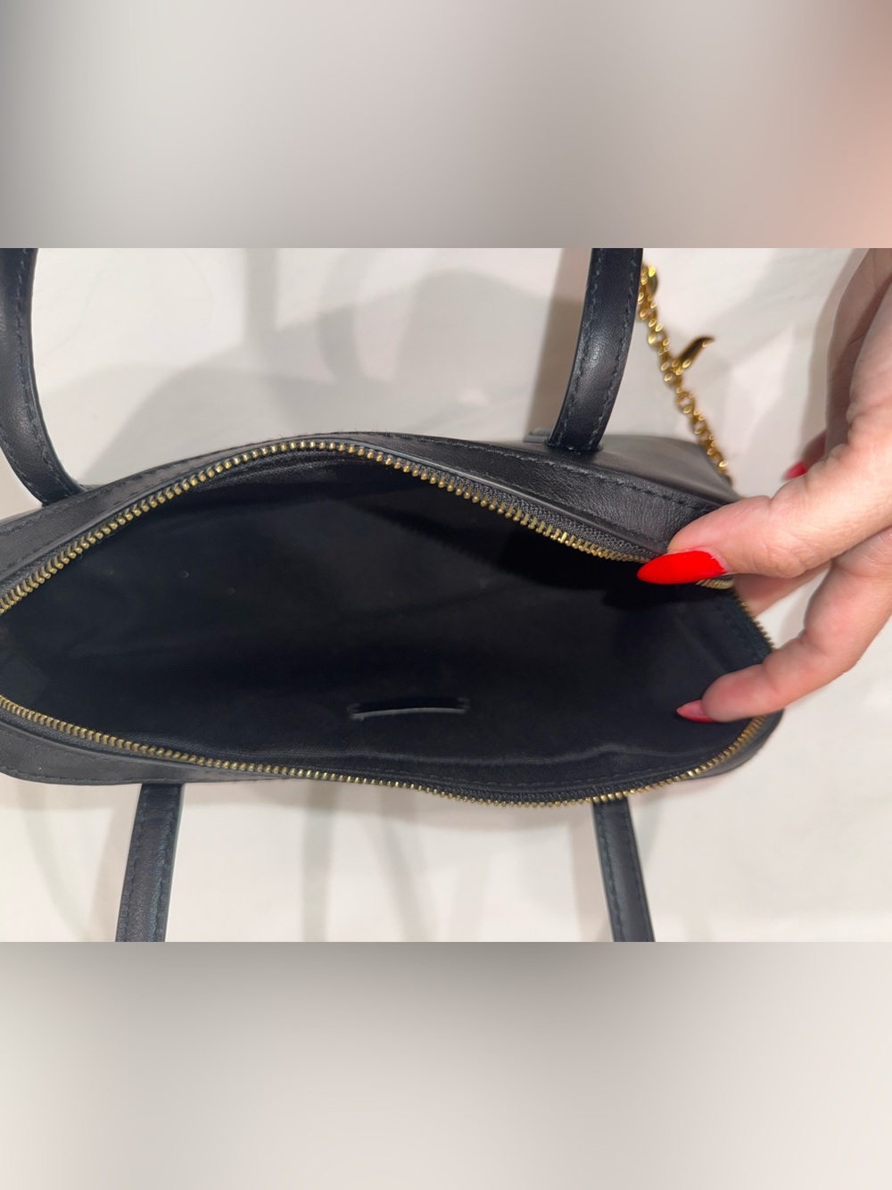 Madewell The Top-Zip Mini Shoulder Bag - Picture 7 of 7
